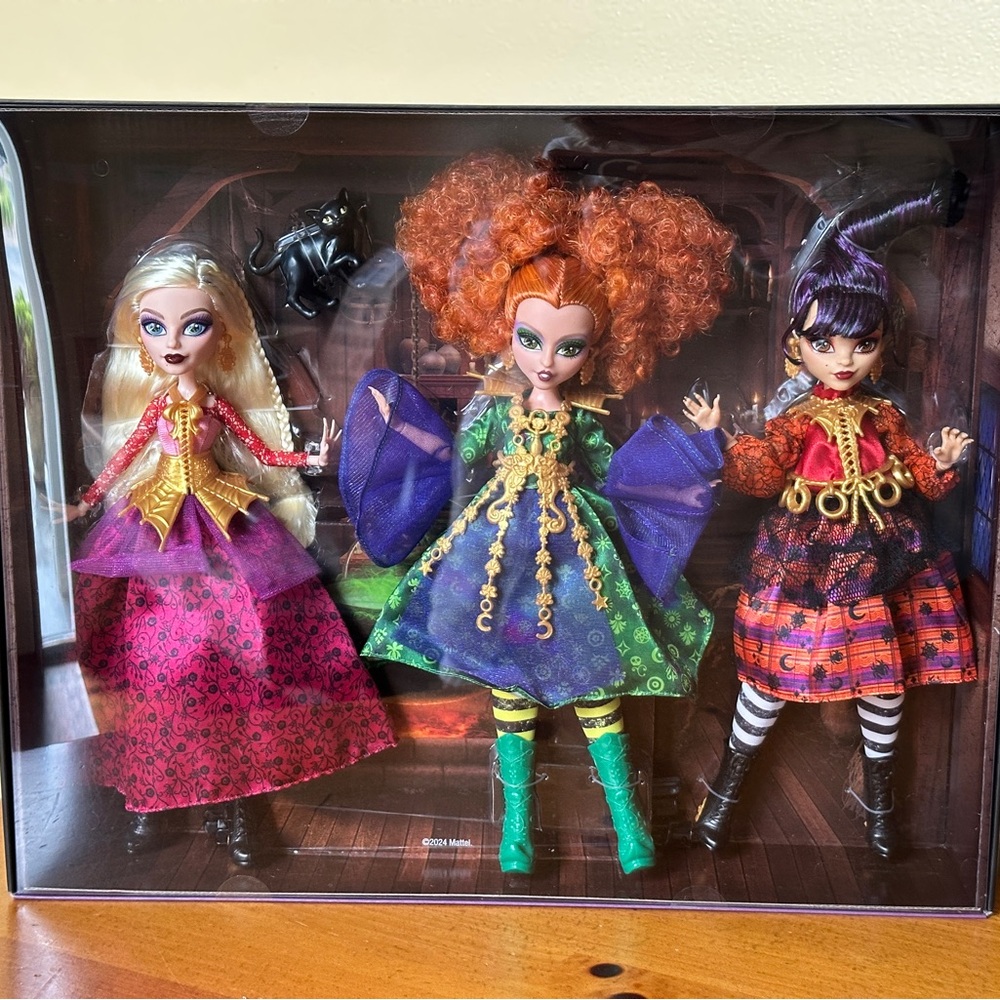2024 Monster High Disney’s Hocus Pocus Skullector 3 doll set NRFB